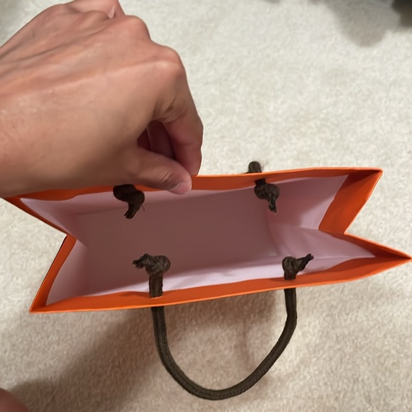Hermes shopping gift bag - Picture 6 of 6